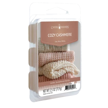 COZY CASHMERE FRAGRANCE: Warm blend of cashmere, plum blossoms, and soft amber. TOP NOTES: Lemon Sparkle, Plum Blossoms, Apricot MID NOTES: Cashmere Woods, Pink Jasmine, Orchid BASE NOTES: Amber, Sandalwood, Vanilla Cream, Musk